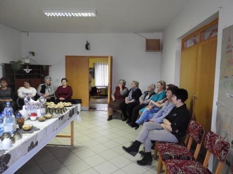 nőnapi teadélután (9)