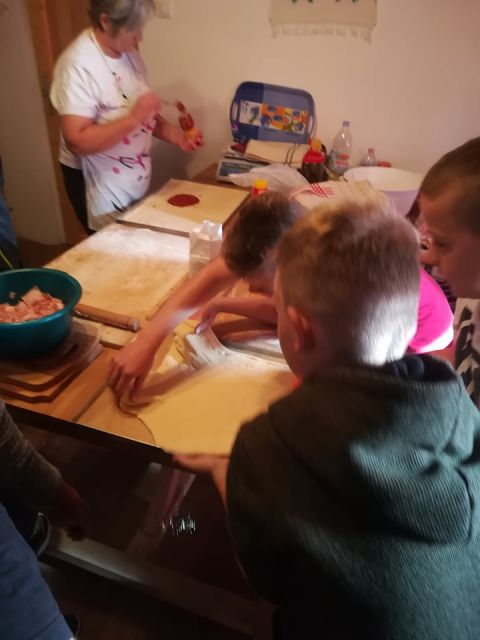 pizza készités 10.29 (22)