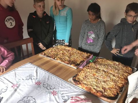 pizza készités 10.29 (60)