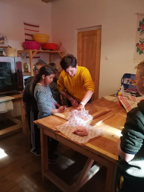 pizza készités 10.29 (8)