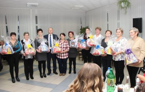 2019_11_15_cigánd_Szociális munka napja (60)